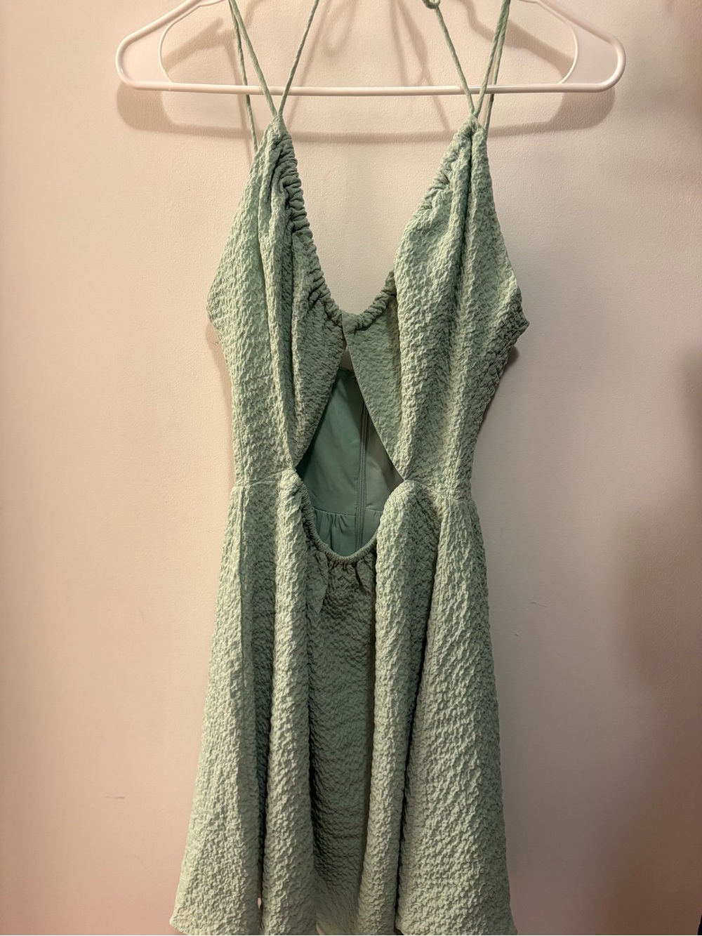 Sabo Skirt Mint Green Mini Dress with Cutout